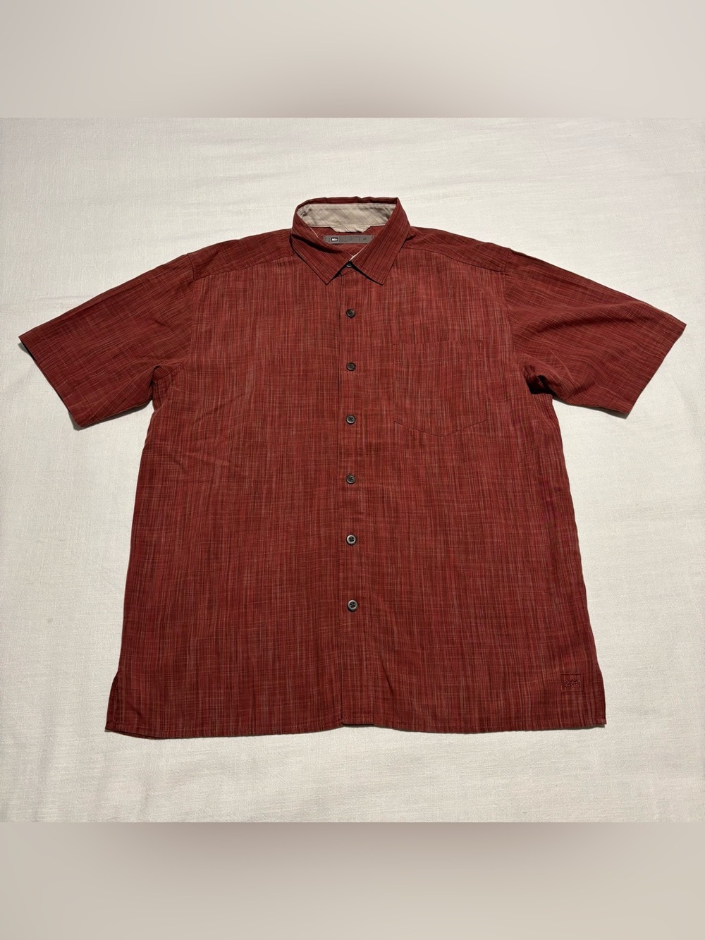 Men’s REI Co-op Short Sleeve Button Down Shirt | Brick Red | Size Medium